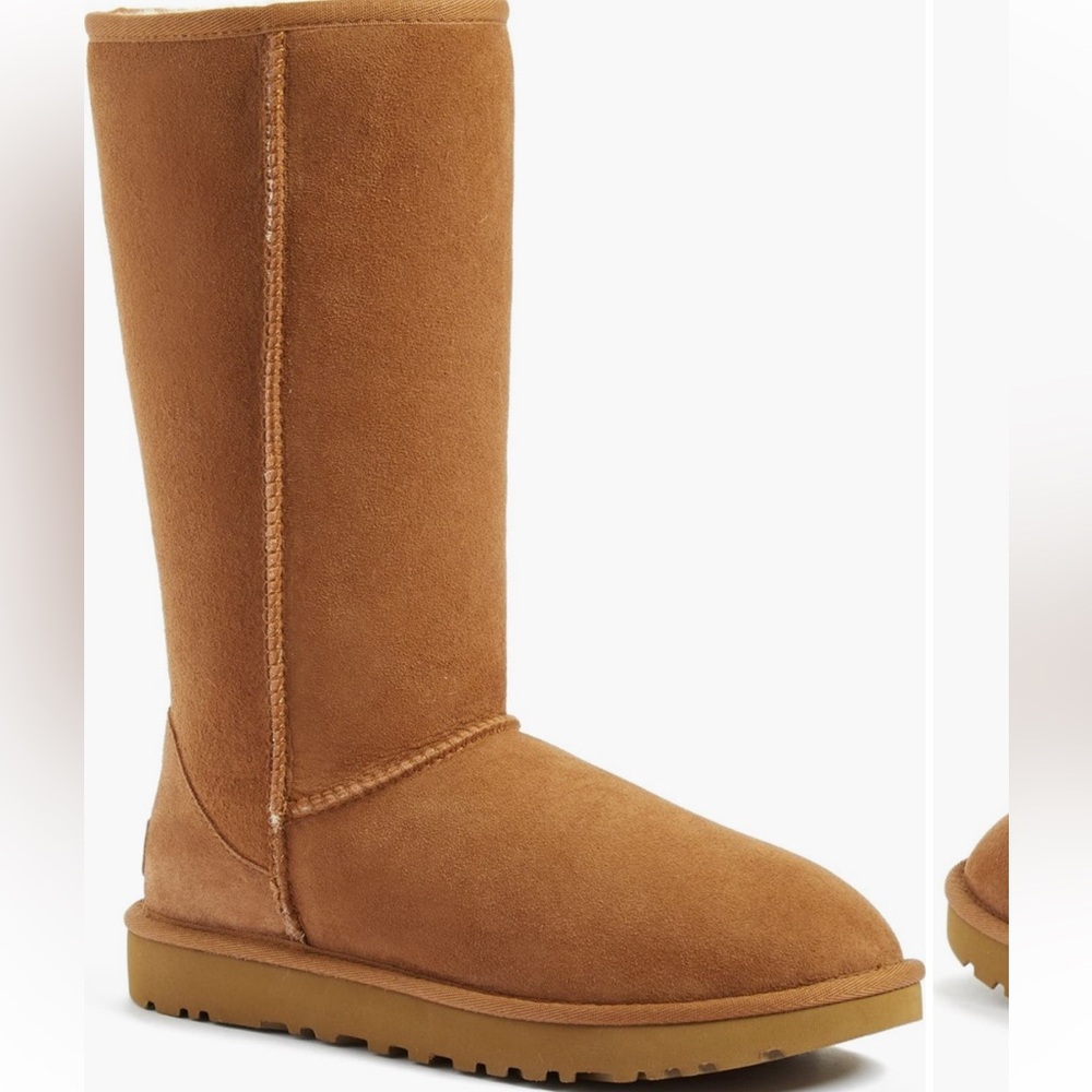 UGG Classic II Tall Boot in Chestnut Suede